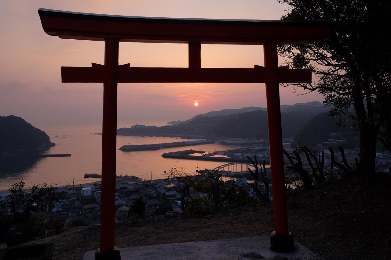 ビジネス温泉ホテル サンセットすさみ すさみ町 エクステリア 写真